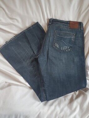 Domaine Fit & Flare Vtg Distressed Flare Jeans, Women's Sz 33 (Actual W36/L32)